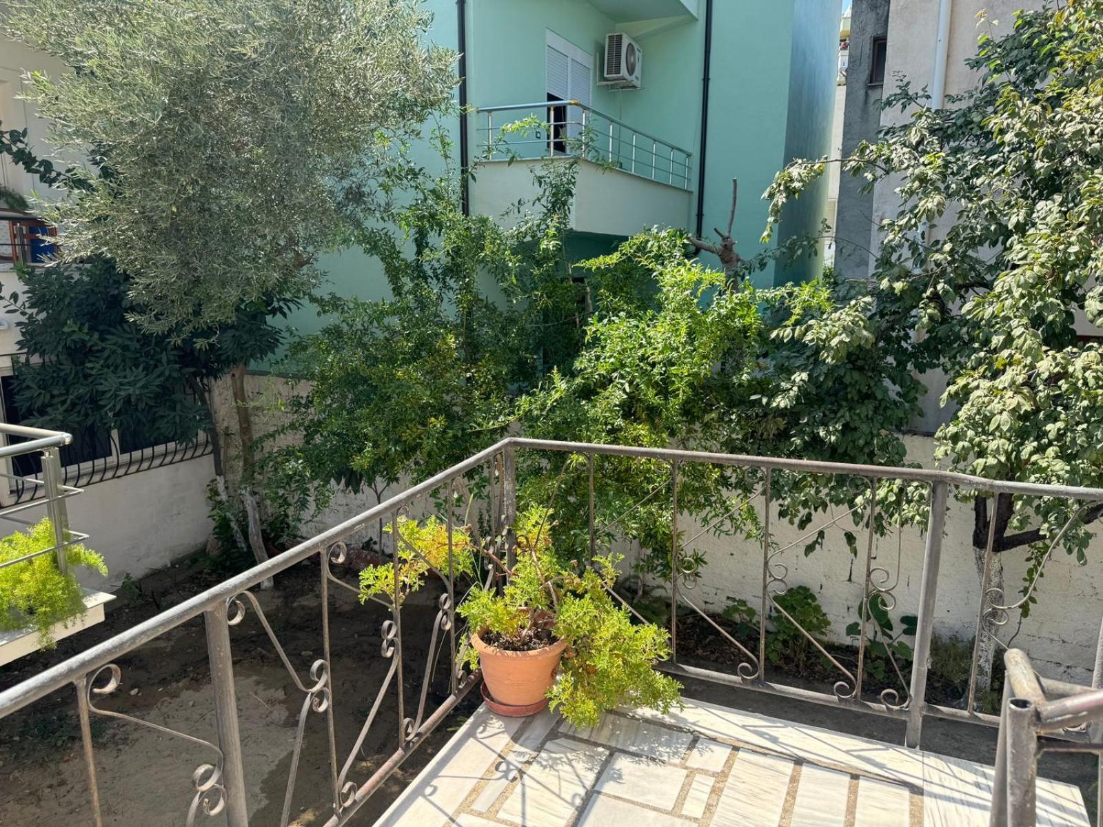 Ibras House Hotel Durrës Kültér fotó